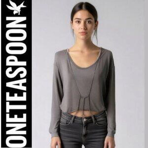 OneTeaspoon Long Sleeve Chain Top Asymmetrical Hem Size 10 Grey Rare